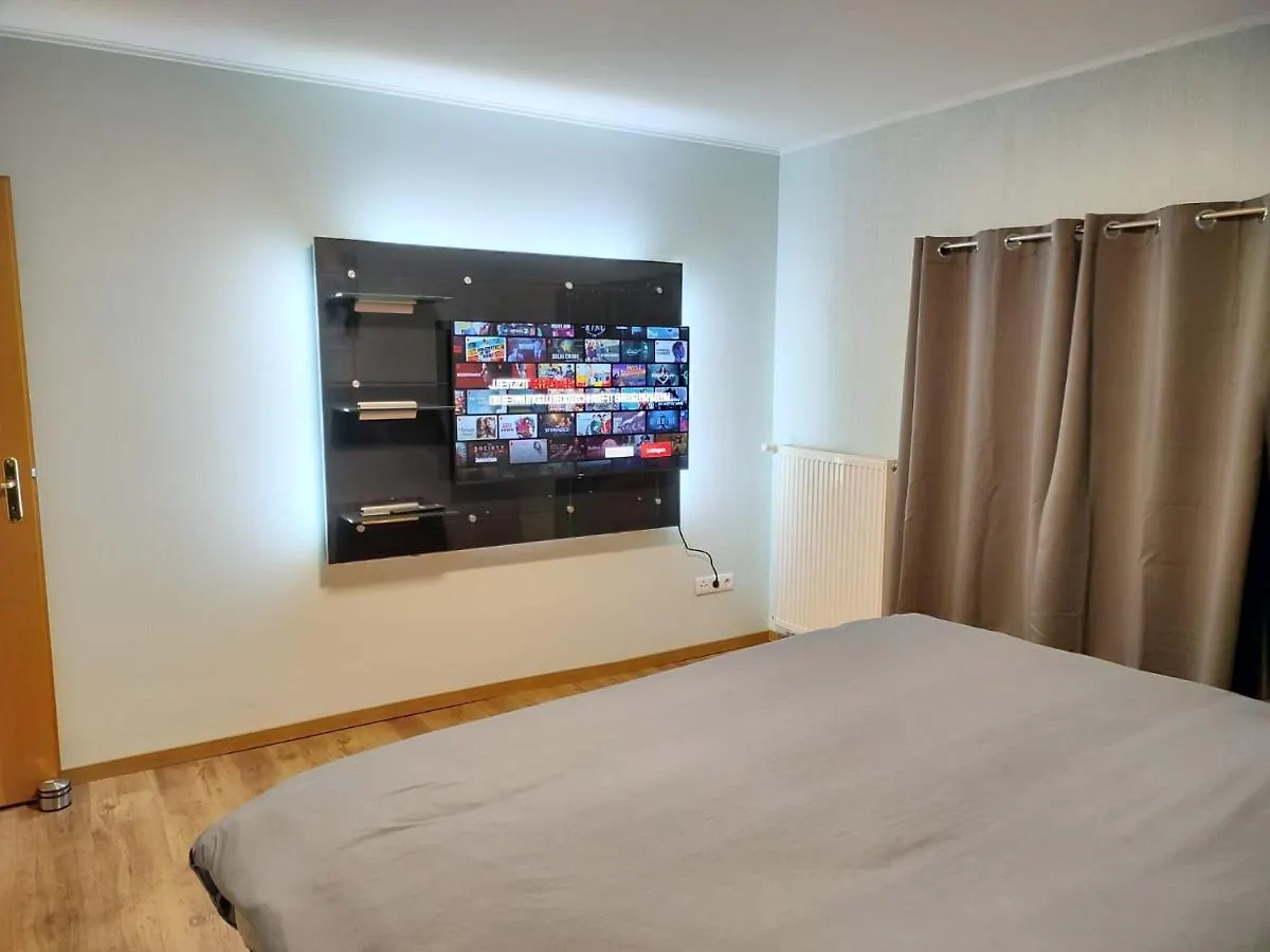 Modern 3 Bedroom Apartment Near Useldange Castle 0*,